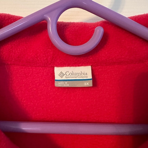 Women’s 3X Columbia Benton Springs jacket. Color is bright pink - Picture 3 of 3